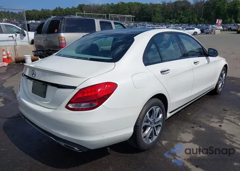 2016 Mercedes-Benz C 300 4Matic/Luxury 4Matic/Sport 4Matic from USA, damaged, VIN WDDWF4KB5GR143259